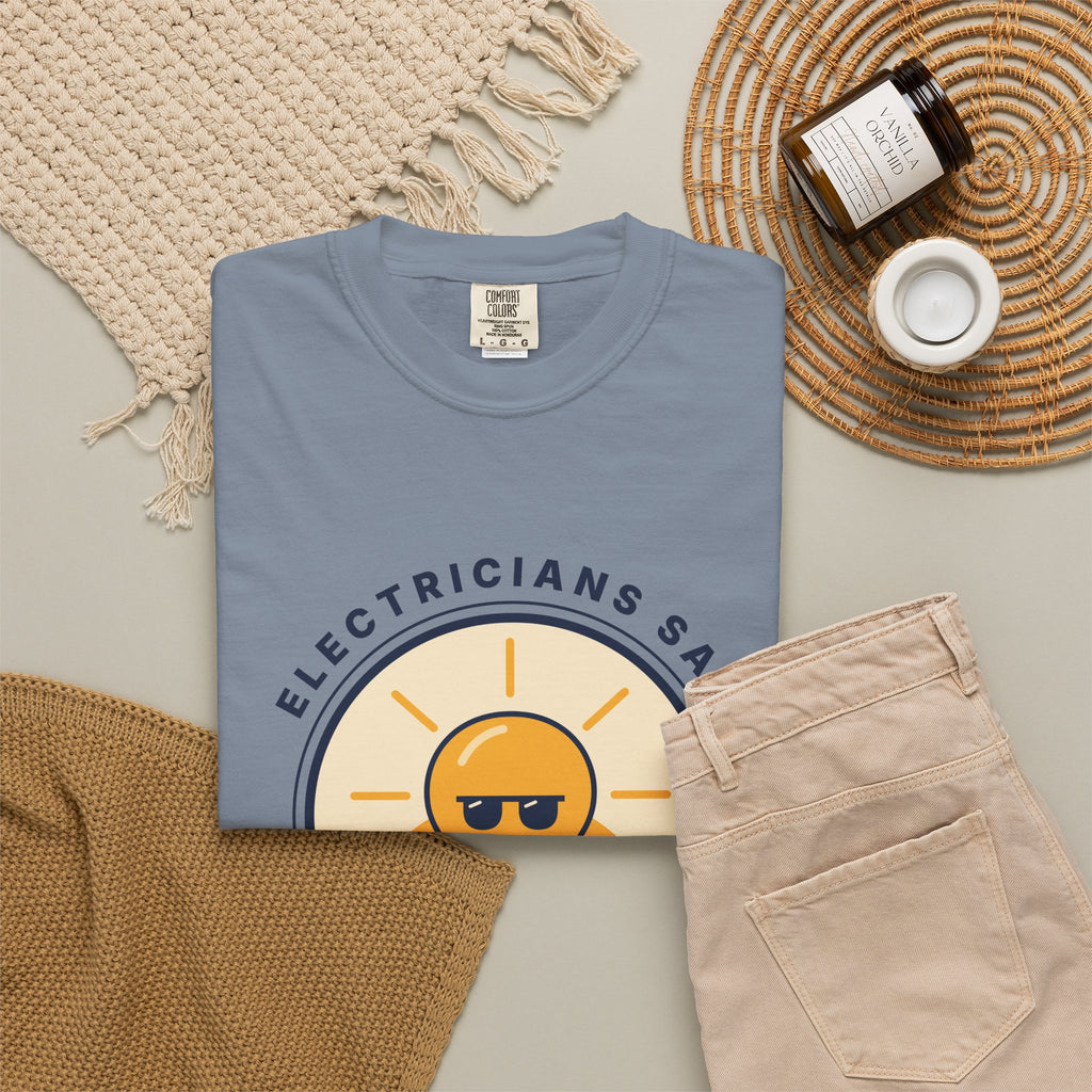 Electrician 'Watt's Up?' T-Shirt — Funny Retro Sunlight Bulb Tee