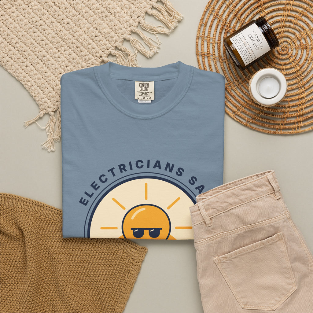 Electrician 'Watt's Up?' T-Shirt — Funny Retro Sunlight Bulb Tee