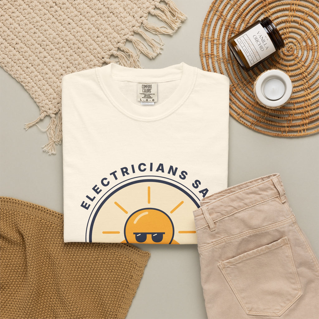 Electrician 'Watt's Up?' T-Shirt — Funny Retro Sunlight Bulb Tee