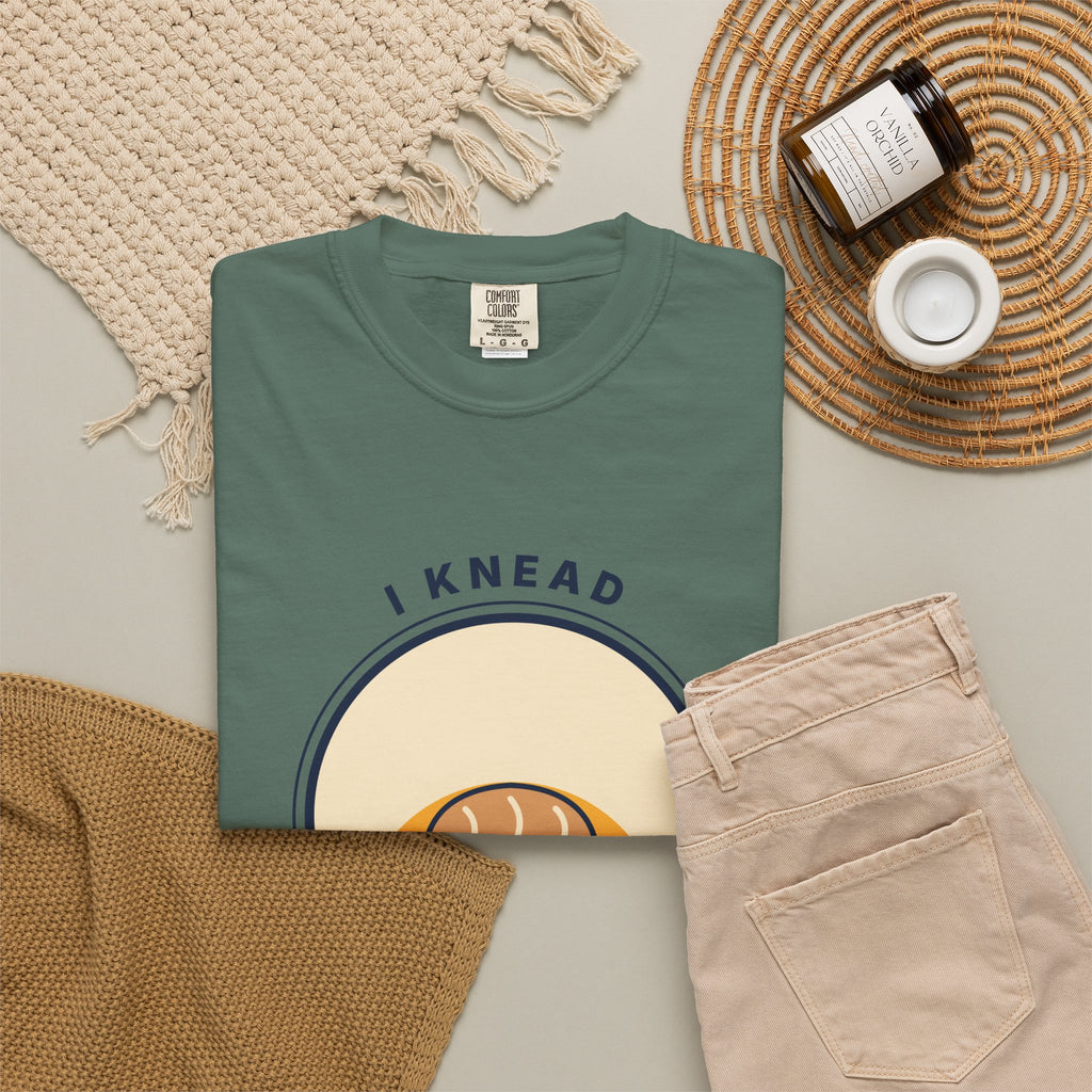 I Knead to Bake T-Shirt — Cute Retro Bread Baking Graphic Tee for Bakers & Pastry Lovers