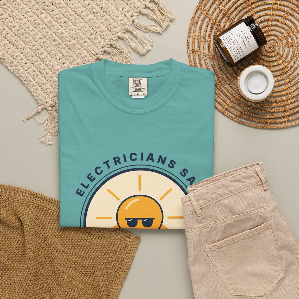 Electrician 'Watt's Up?' T-Shirt — Funny Retro Sunlight Bulb Tee