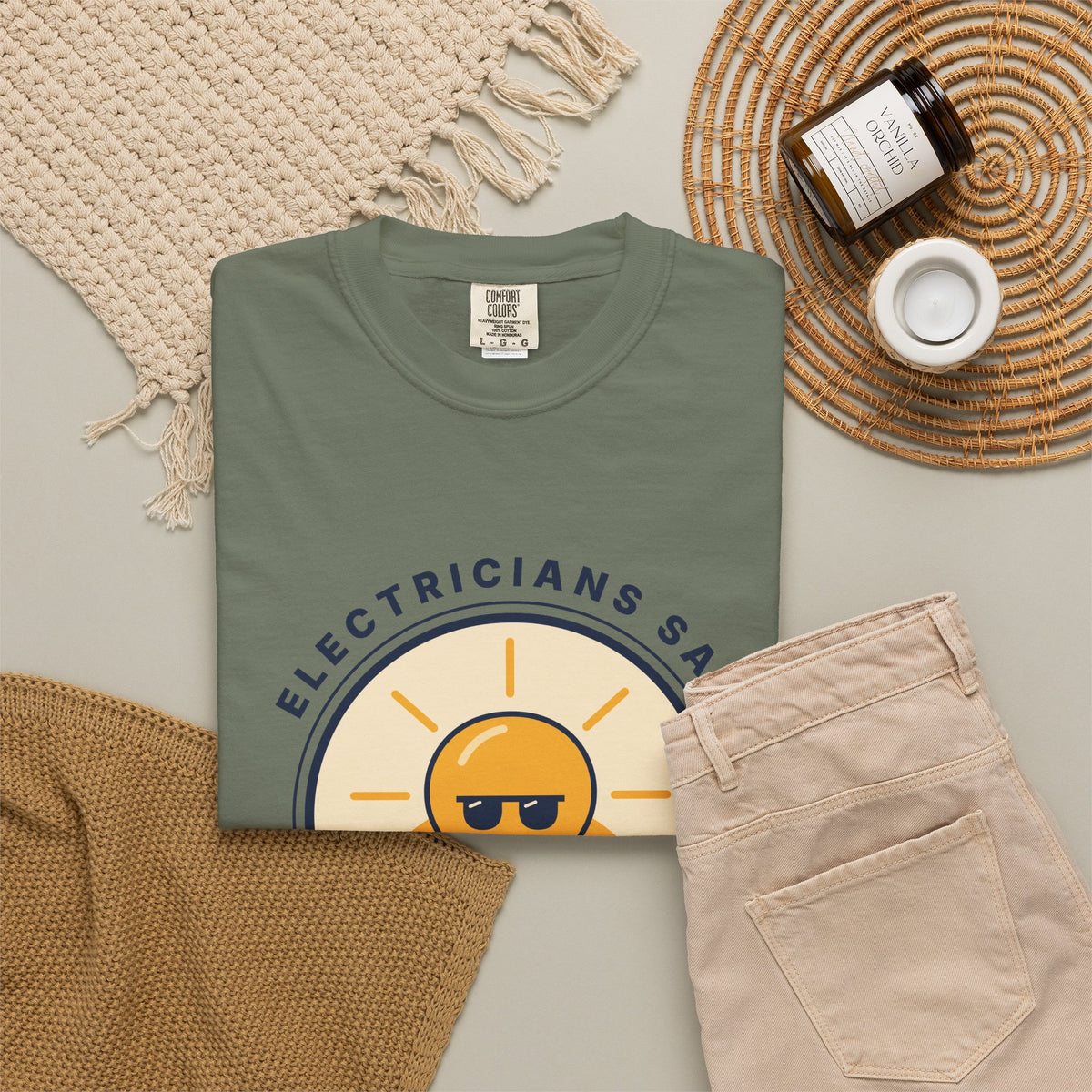 Electrician 'Watt's Up?' T-Shirt — Funny Retro Sunlight Bulb Tee